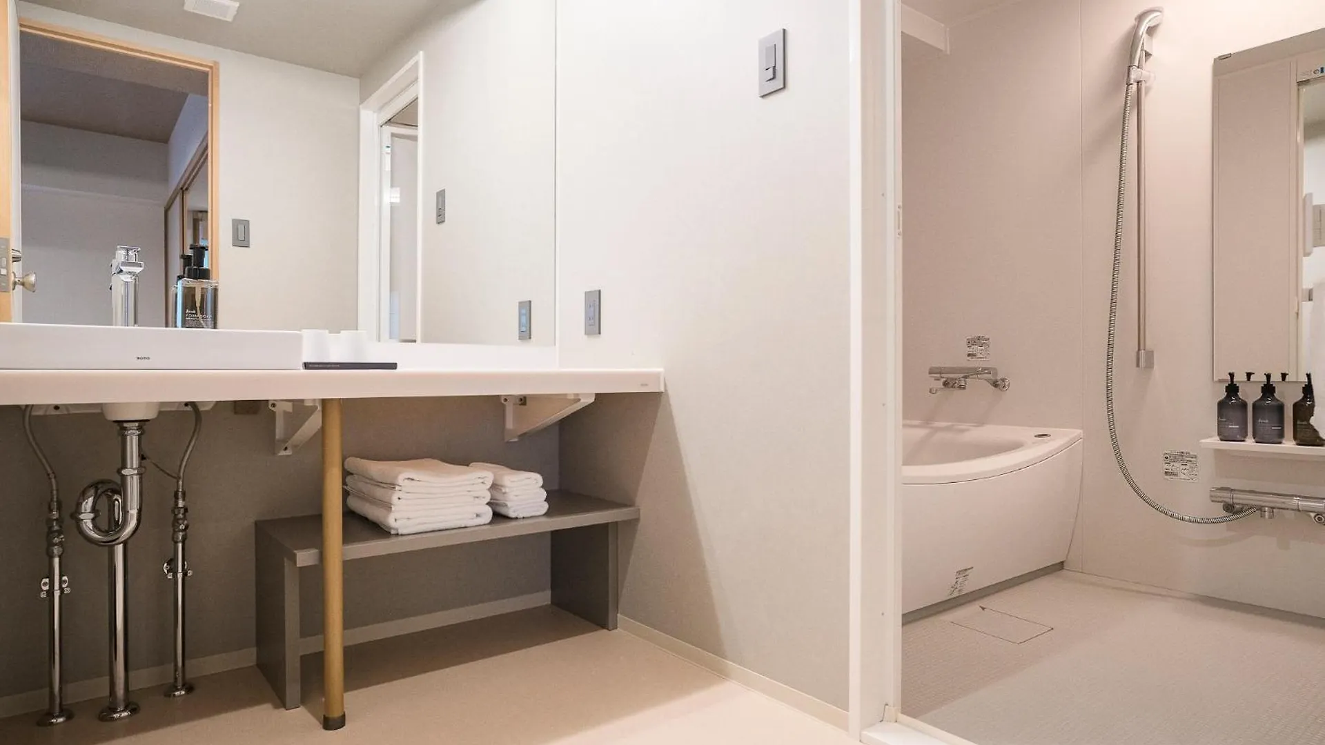 Wayfarer Shin Hotel Kyoto